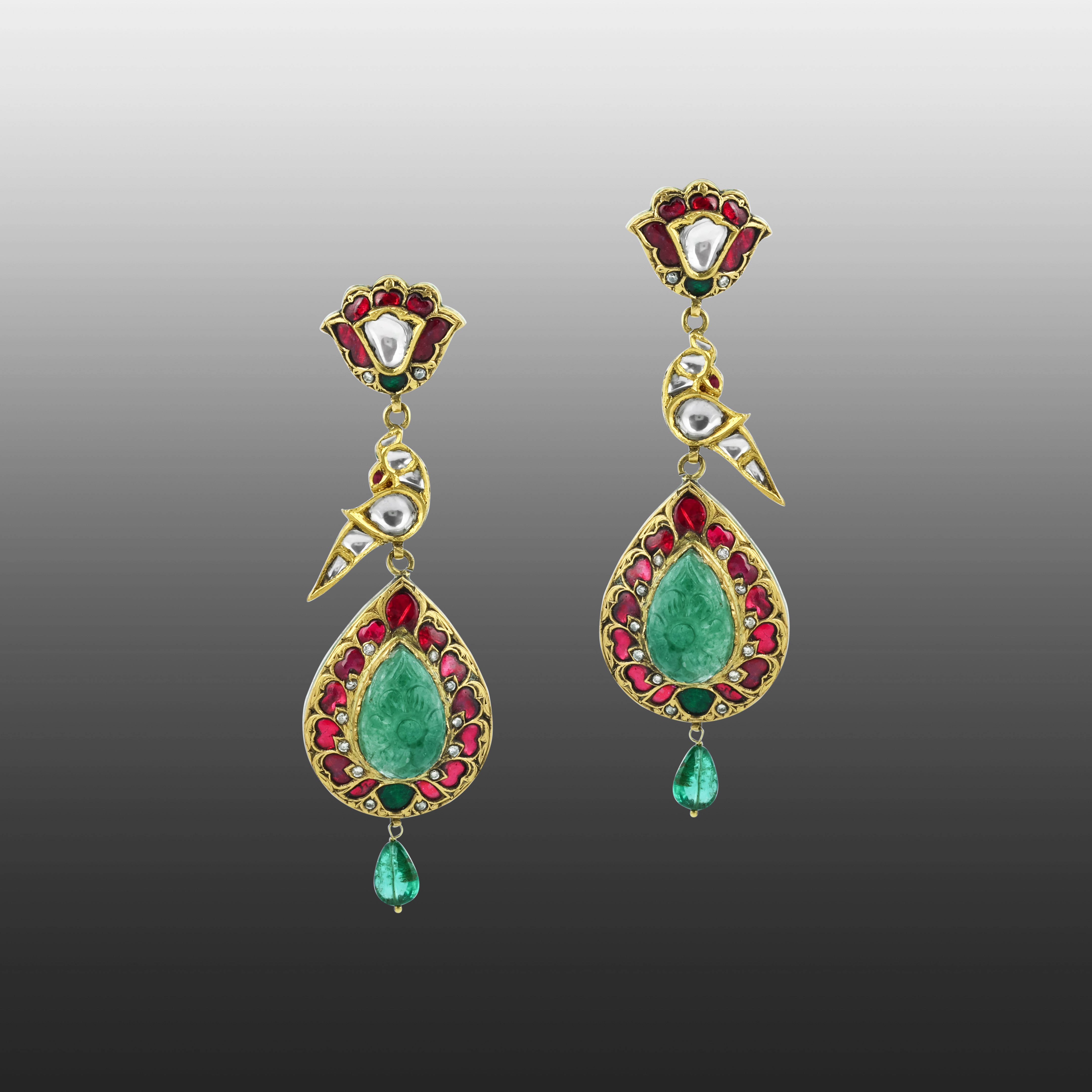 Emerald Bead Necklace Set with Red Talaf Pendant and Polki